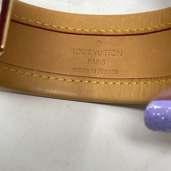 Louis Vuitton Monogram Leather Bracelet! - Picture 5 of 8